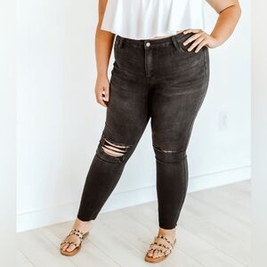 NWT Glitzy Girlz Classic Black Skinny Jeans - Plus Size 26 or 28